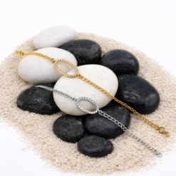 Αλυσίδα Οβάλ Ασημί 925 αποτελεί μια λαμπερή και κομψή προσθήκη στο στυλ σας